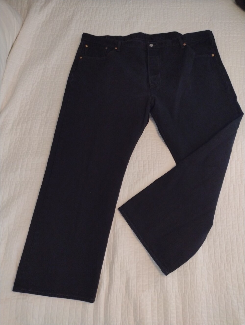 Levi's 501 Original Fit Jeans Mens 48x30 Black Straight Leg Button Fly Denim